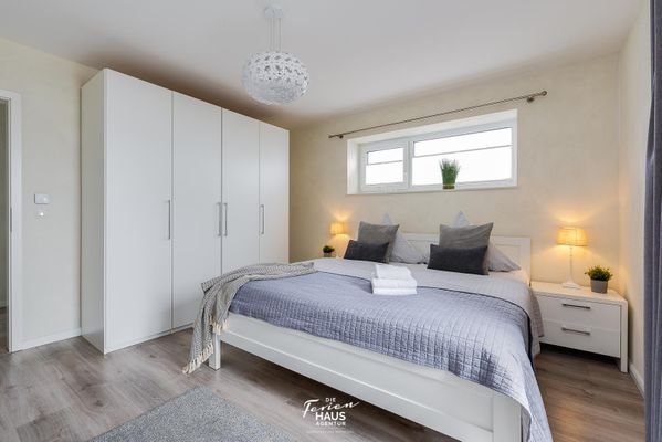  Traumblick auf der Ostsee - Schlafzimmer