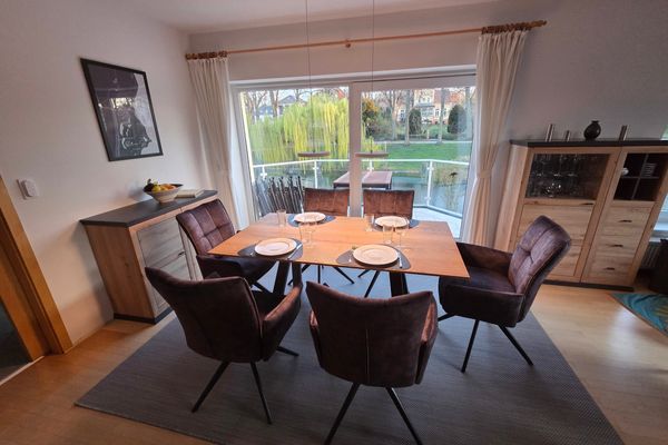 Wohnzimmer von Neu **** Moderne Ferienwohnung mit Eldeblick im Herzen von Plau am See ***Neu