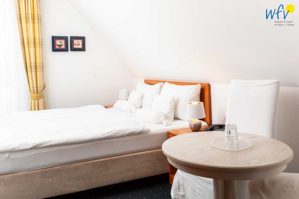 Foto 4 Ferienwohnung Ostfriesland Juist Haus Köbesine Zimmer 24 (Objekt 103752) Urlaub