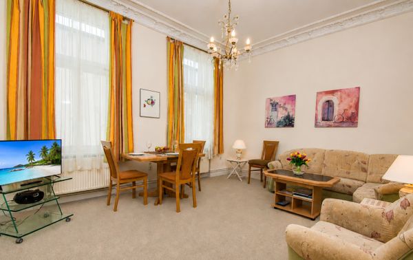 Haus Karzenburg Fewo 1