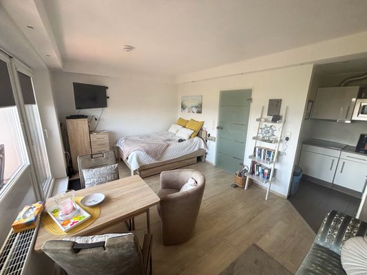 Foto 1 Ferienwohnung Ostfriesland Friesland Tief 10 mit beheiztem Pool - Sea la vie 507 (Objekt 26314) buchen