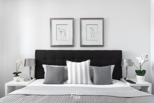  Take FIVE - Schlafzimmer