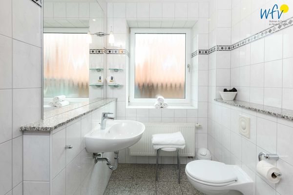 Foto 9 Ferienwohnung Ostfriesland Juist Haus Köbesine Zimmer 15 (Objekt 103745) Urlaub