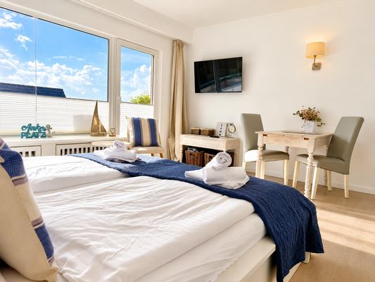 Helles App. für 2 Pers. - Balkon, Stellplatz, WLAN. Haustiere erlaubt.