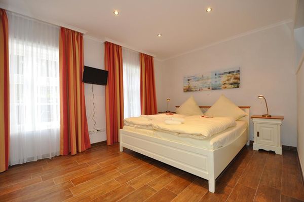 Foto 9 Ferienwohnung Ostfriesland Nordfriesland Altes Pastorat Appartement  1 (Objekt 75812) Urlaub