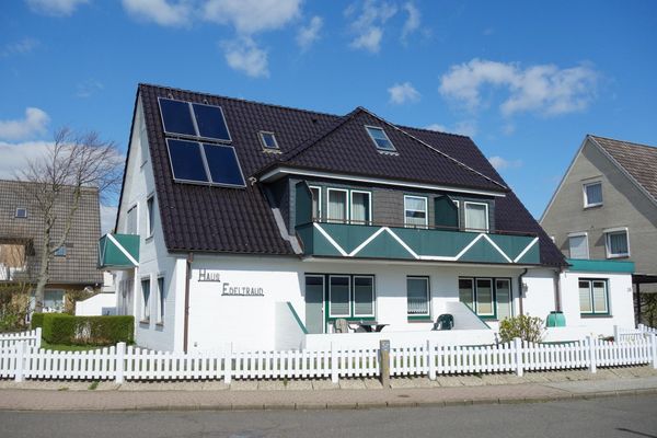 "Haus Strandbrise"