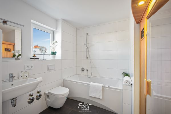  Kaptain's Strandhuus - Badezimmer