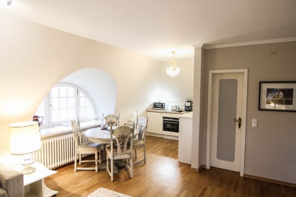 Foto 2 Ferienwohnung Ostfriesland Sylt Erna im Friesenhaus Sieben-Linden (Objekt 61921) suchen