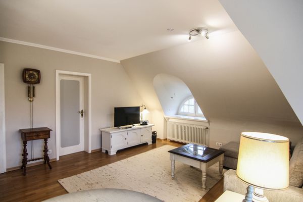 Foto 3 Ferienwohnung Ostfriesland Sylt Erna im Friesenhaus Sieben-Linden (Objekt 61921) Nordsee