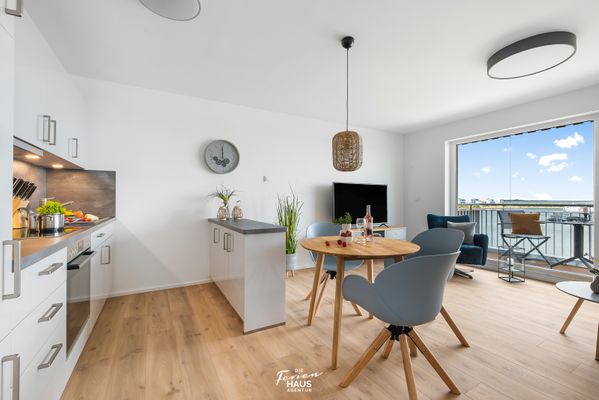  St. Tropez - Wohnzimmer