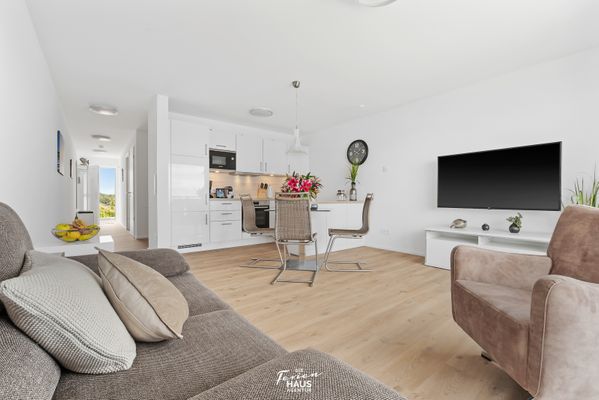 Cannes - Wohnzimmer