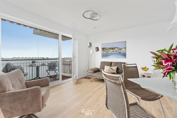  Cannes - Wohnzimmer