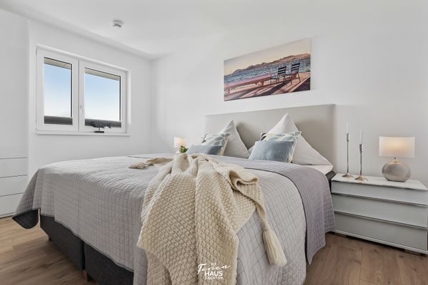  Cannes - Schlafzimmer