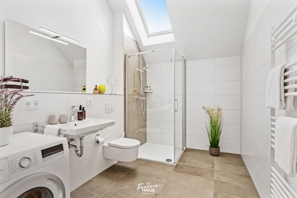  Ausblick 4.2 - Badezimmer