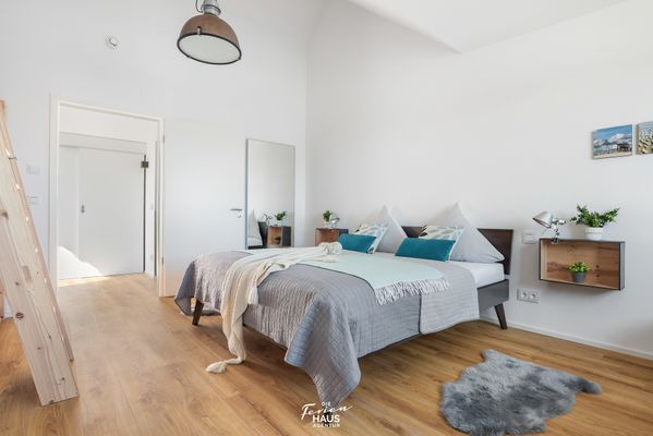  Blaue Stunde 54/10 - Schlafzimmer