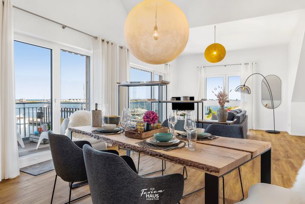 Blaue Stunde 54/10 - Wohnzimmer