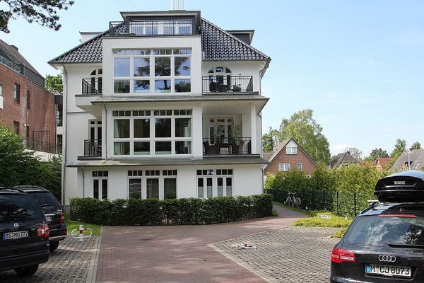 Villa Strandallee 164