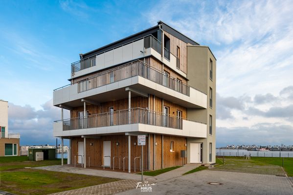  Surfers Lounge - Hauptansicht