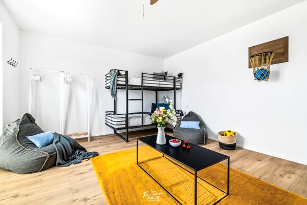  TAKA TUKA Lounge - Schlafzimmer