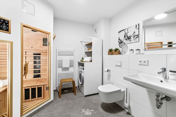  TAKA TUKA Lounge - Badezimmer