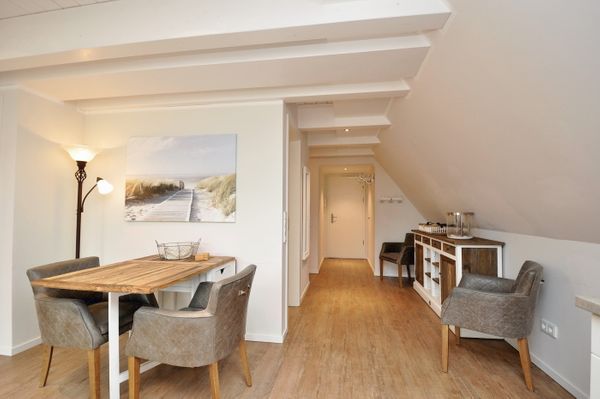 Foto 8 Ferienwohnung Ostfriesland Nordfriesland Dorfleben Appartement  1 (Objekt 75711) Nordsee