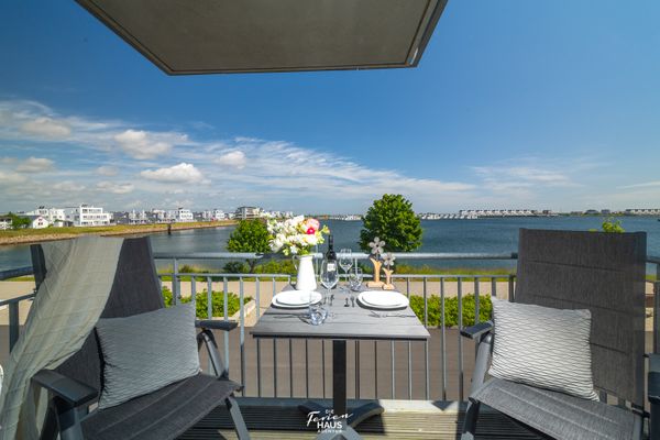  Evi's Hafenblick - Balkon