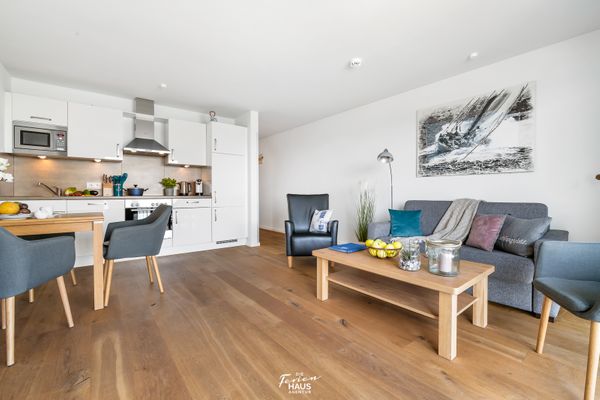  Evi's Hafenblick - Wohnzimmer
