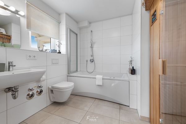  Strand 11 - Badezimmer
