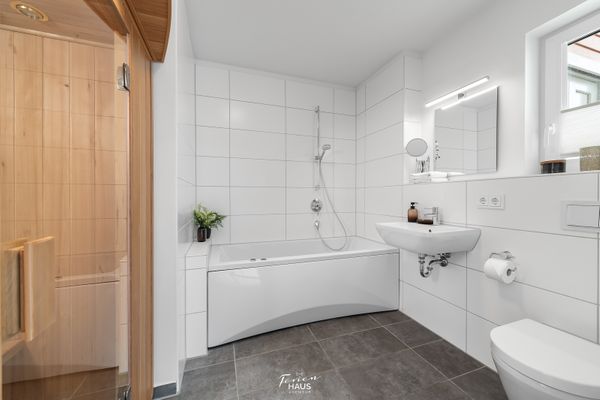  Strandhaus Ambiente 2 - Badezimmer