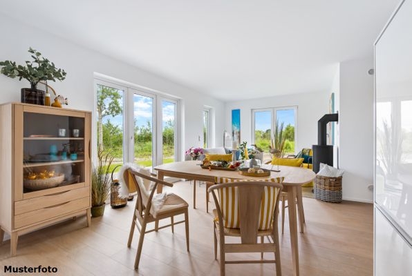  Von Manderley Baltic View DFH395 - 