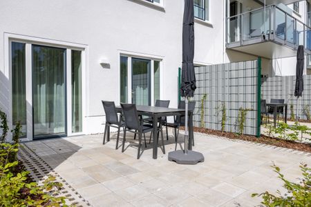 Strandresidenzen Binz-Prora Strandresidenzen Binz-Prora V0.3 Rügen - Terrasse mit Gartenmöbeln