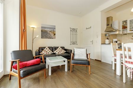 Dünenschloss Dünenschloss 1-17 Kühlungsborn - Wohn-Essbereich mit Couch