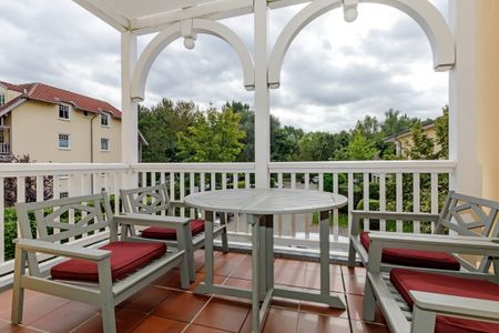 Dünenschloss Dünenschloss 1-17 Kühlungsborn - Balkon mit Gartenmöbeln