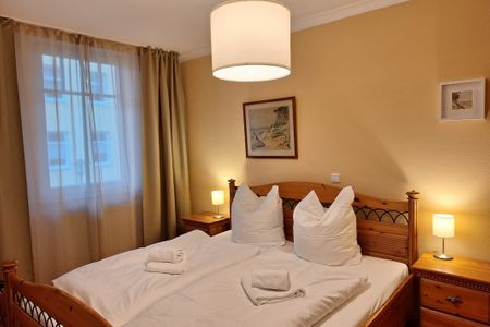 Apartment-Residenz Ostseestrand Apartment-Residenz Ostseestrand 18 Kühlungsborn - Schlafzimmer mit Doppelbett