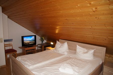 Urlauberdorf Urlauberdorf 49d Boltenhagen - Schlafzimmer mit Doppelbett