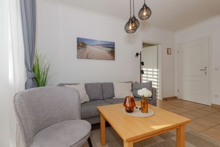 Apartment-Residenz Ostseestrand Apartment-Residenz Ostseestrand 21 Kühlungsborn - Wohn-Essbereich mit Couch