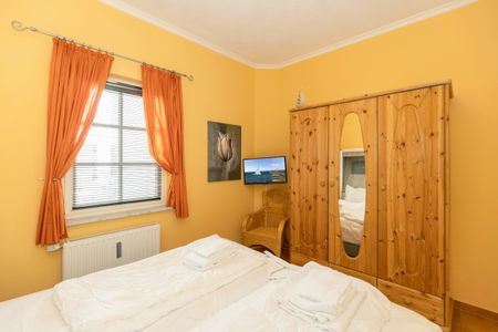 Apartmenthaus Atlantik Apartmenthaus Atlantik 007 Kühlungsborn - Schlafzimmer mit Doppelbett