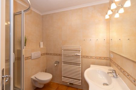 Apartmenthaus Atlantik Apartmenthaus Atlantik 303 Kühlungsborn - Badezimmer mit Dusche