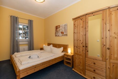 Apartmenthaus Atlantik Apartmenthaus Atlantik 006 Kühlungsborn - Schlafzimmer mit Doppelbett