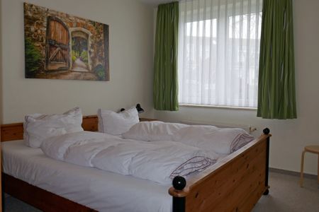 Sünnslag Sünnslag 37 Boltenhagen - Schlafzimmer mit Doppelbett