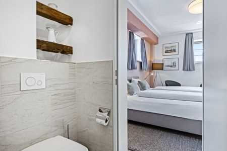Ohlerich Speicher Ohlerich Speicher 4-22 Wismar - Badezimmer mit Dusche