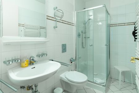 Villa Aegir Villa Aegir 101 Usedom - Badezimmer mit Dusche