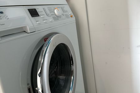 2001 - Penthouse Brigitte mit Teilmeerblick und Hund Kellenhusen -