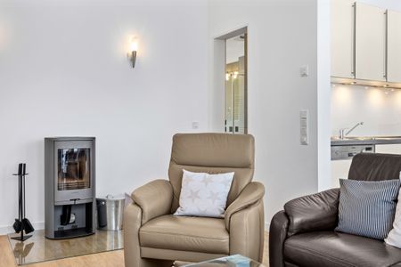 DünenResort Binz DünenResort Binz 435 Rügen - Wohn-Essbereich mit Couch