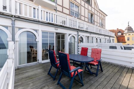 Meeresblick Meeresblick 226 Kühlungsborn - Balkon mit Gartenmöbeln
