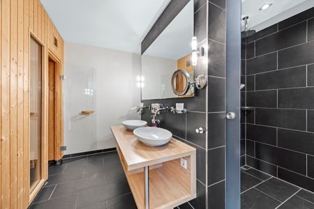 Resort Deichgraf Resort Deichgraf 31-08 Wremen - Badezimmer mit Dusche und Sauna