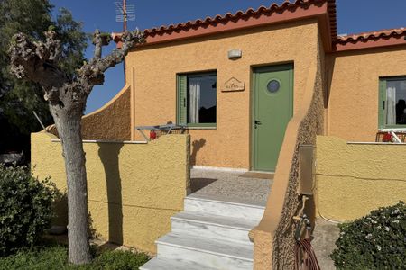 Esperides by the sea 2 