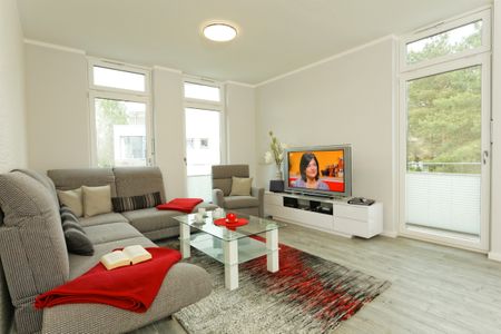 Ostseeland Ostseeland,Kajüte 6 Usedom - Wohn-Essbereich mit Flatscreen-TV