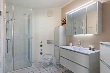 Ulmenschlösschen Ulmenschlösschen 08 Kühlungsborn - Badezimmer mit Dusche