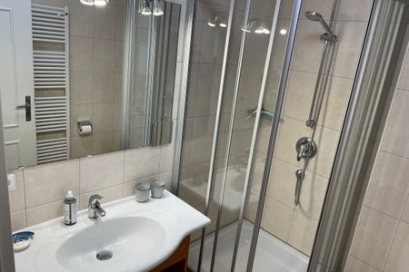 Apartment-Residenz Ostseestrand Apartment-Residenz Ostseestrand 26 Kühlungsborn - Badezimmer mit Dusche